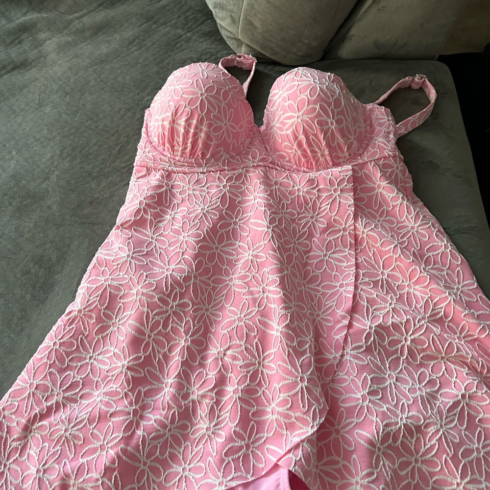 Delicate Pink Floral Lace bathing suit